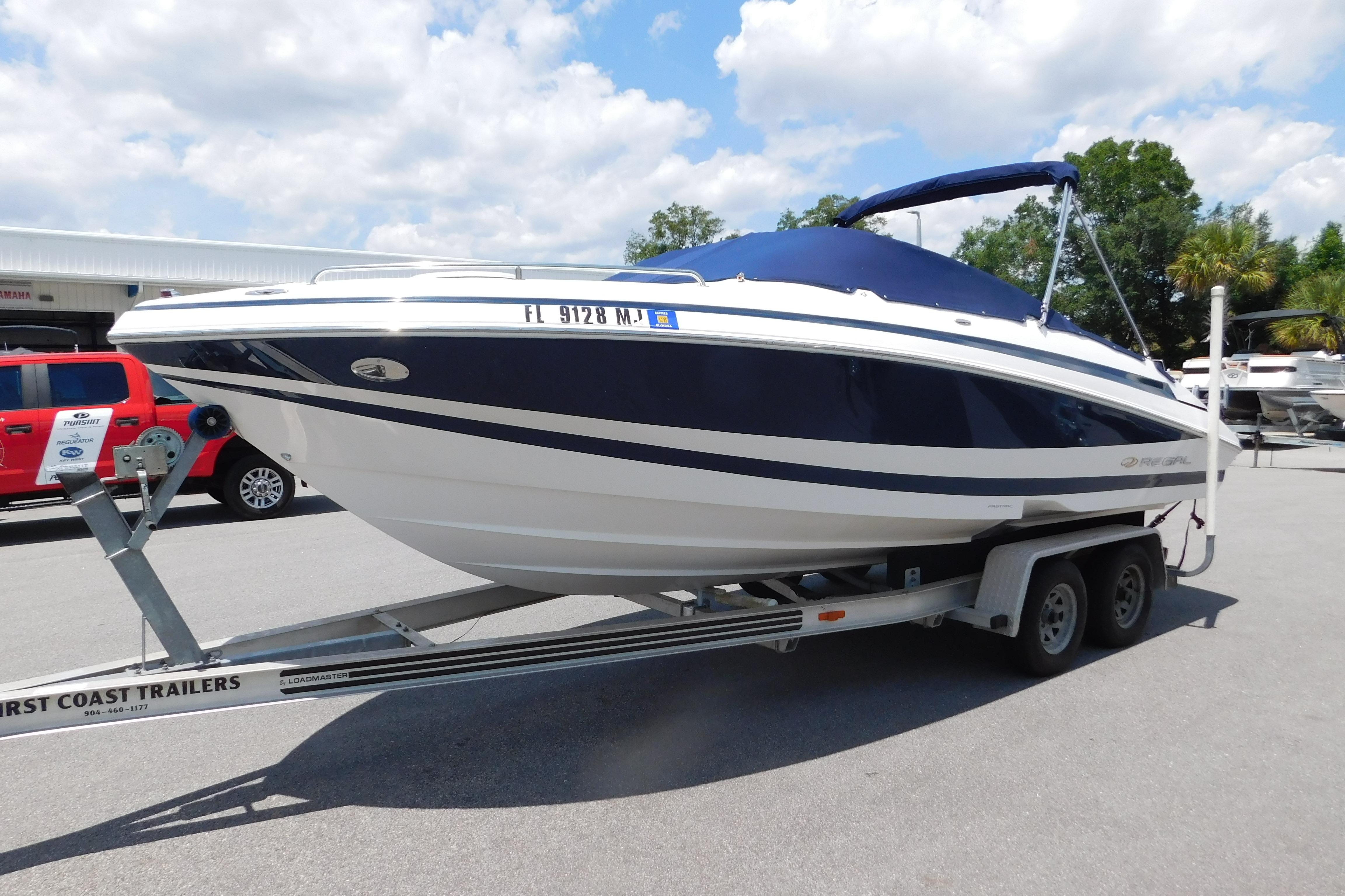 2004 Regal 2250 LSC