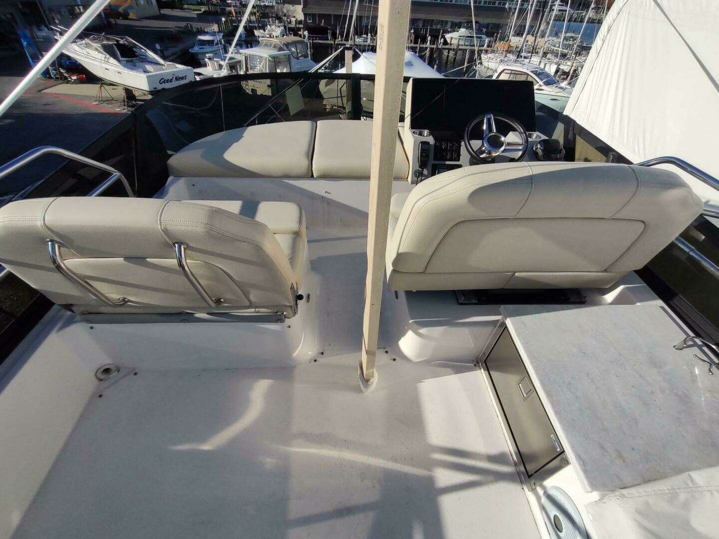 2021 Regal 42 Fly - Image 26