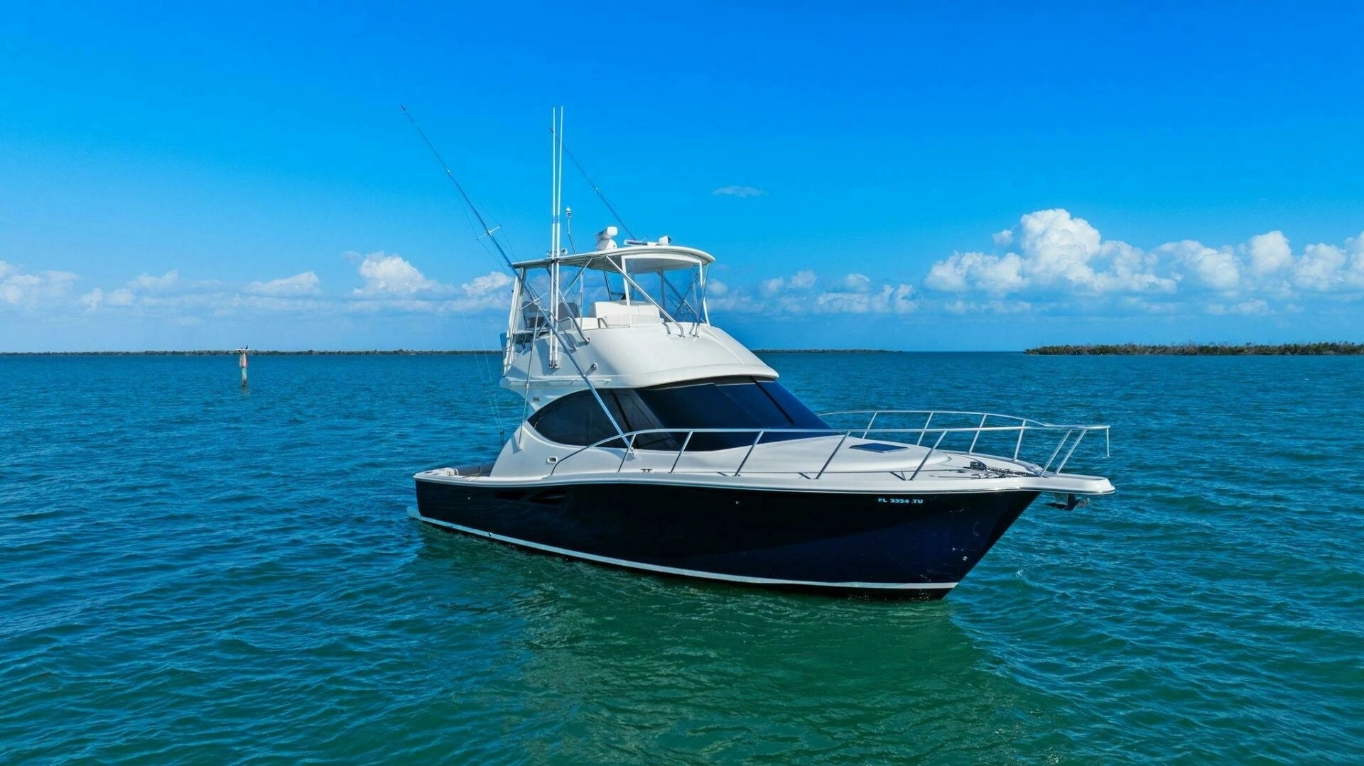 2013 Tiara Yachts 3900 Convertible - Image 49