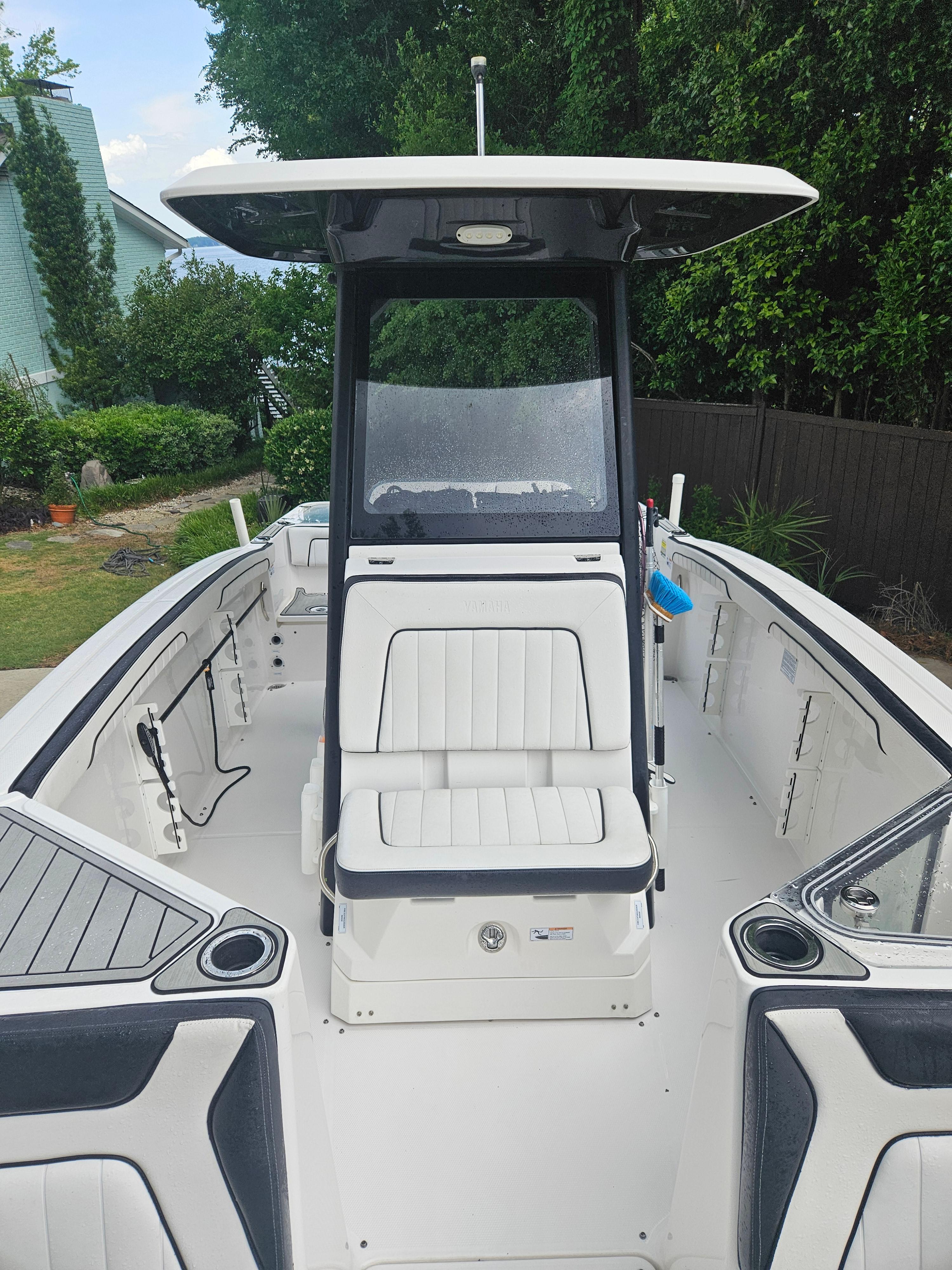 2021 Yamaha Boats 255 FSH Sport E - 3