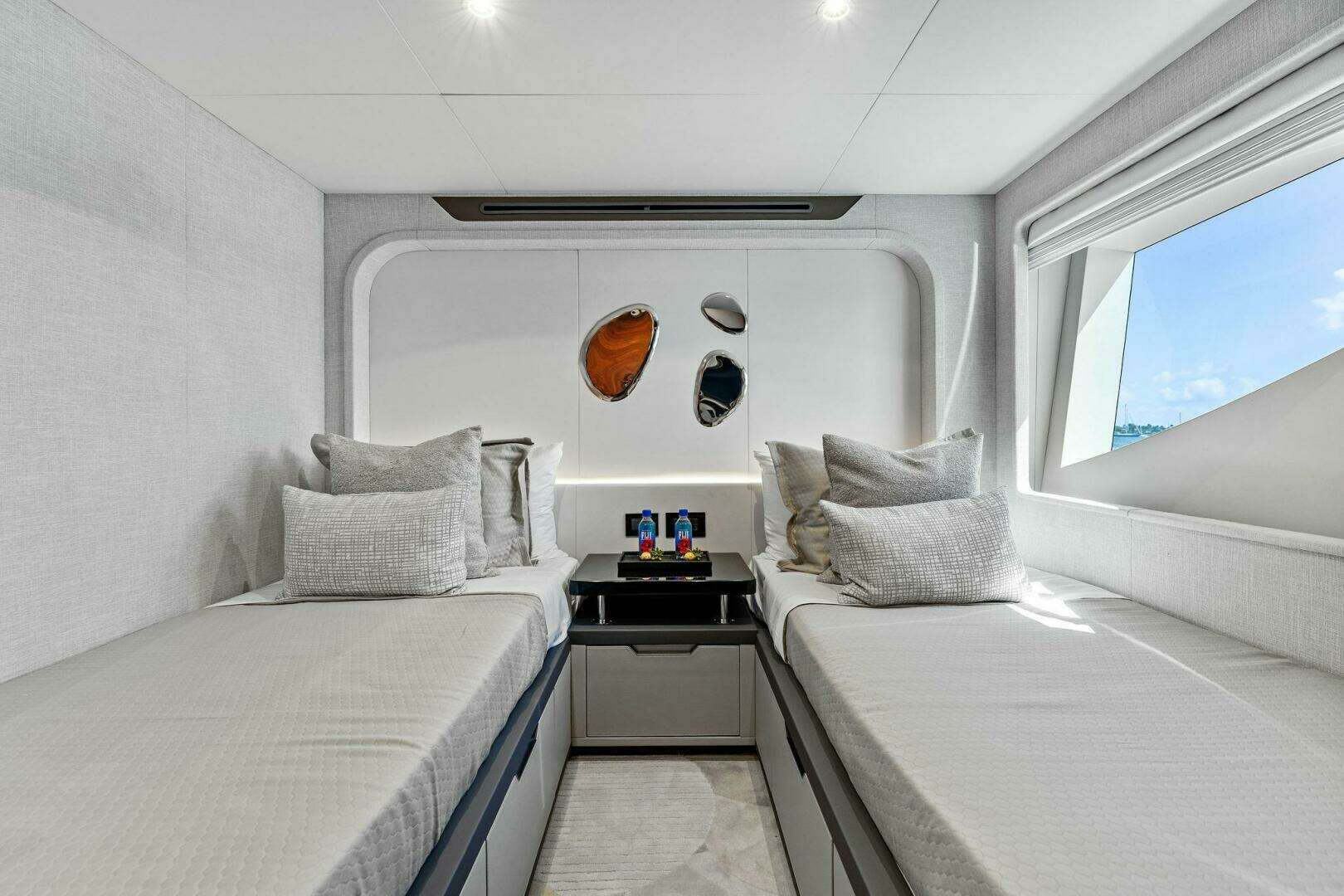 2024 Aquitalia Yachts Flybridge - Image 44