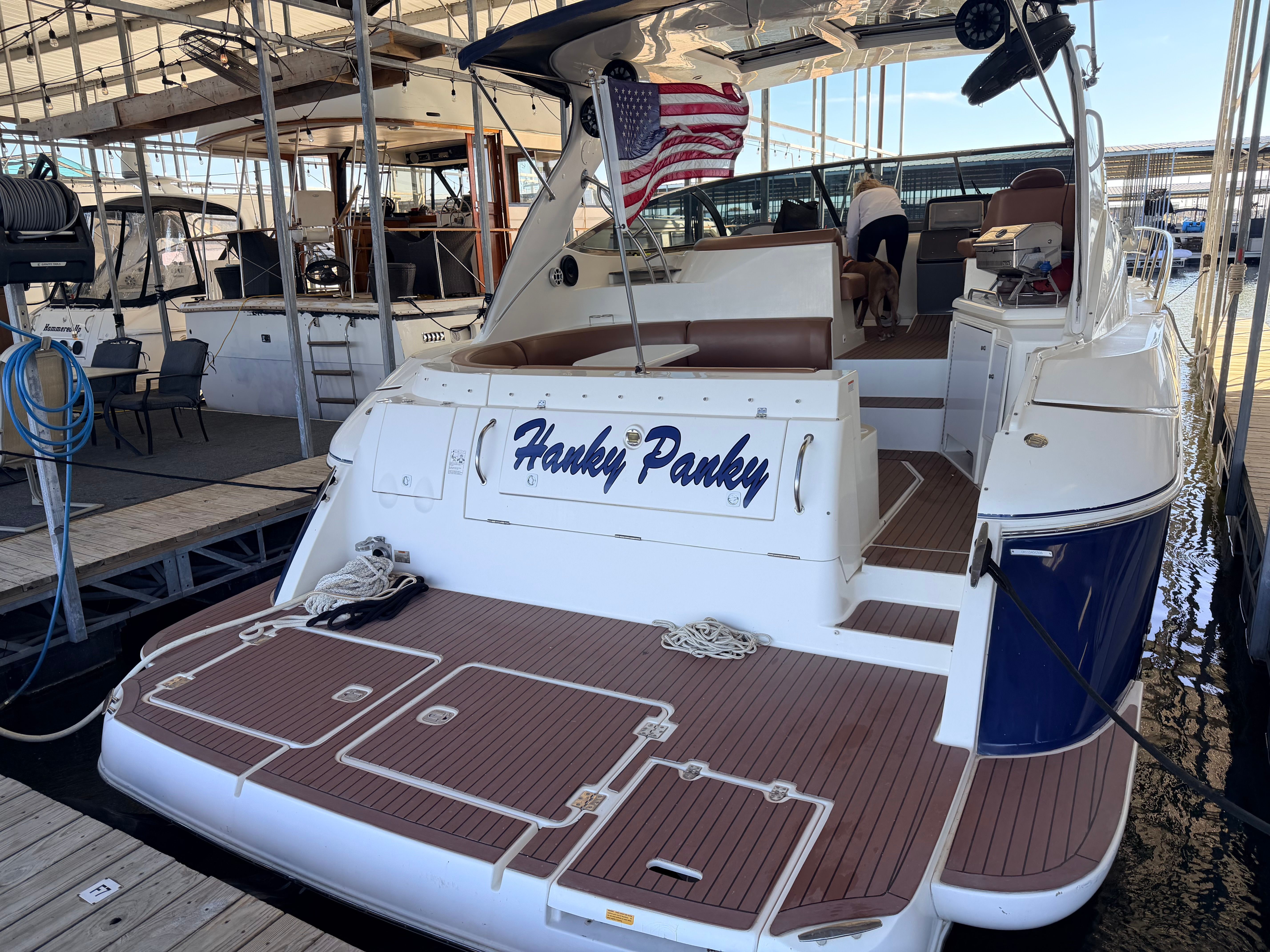 2006 Cruisers Yachts 460 Express - 48