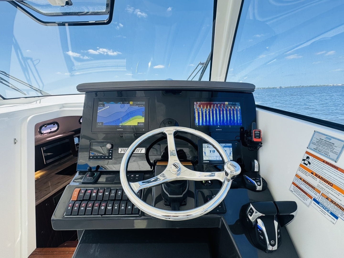 2021 Pursuit OS 355 - Image 30
