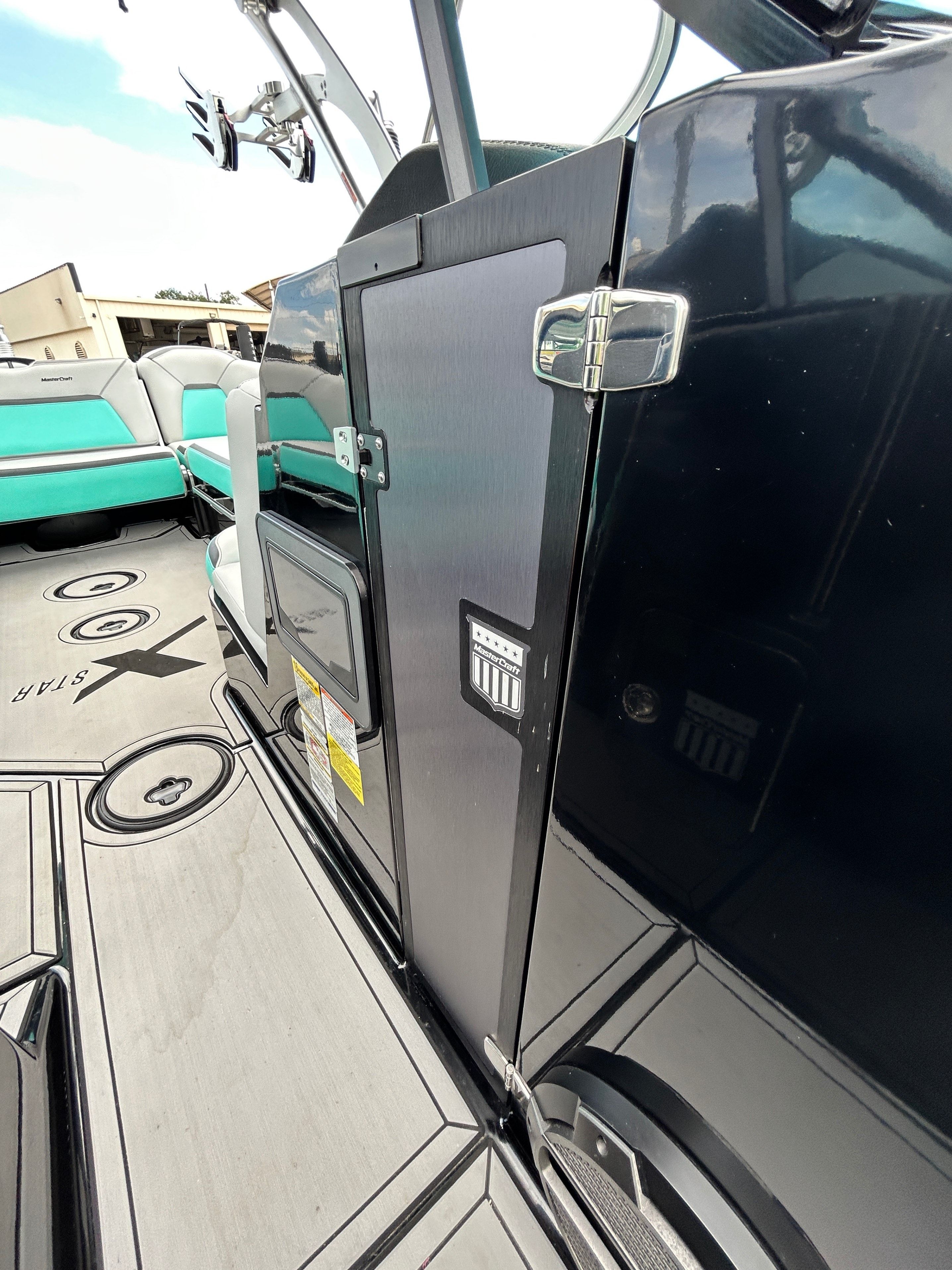 2019 MasterCraft XStar - 27