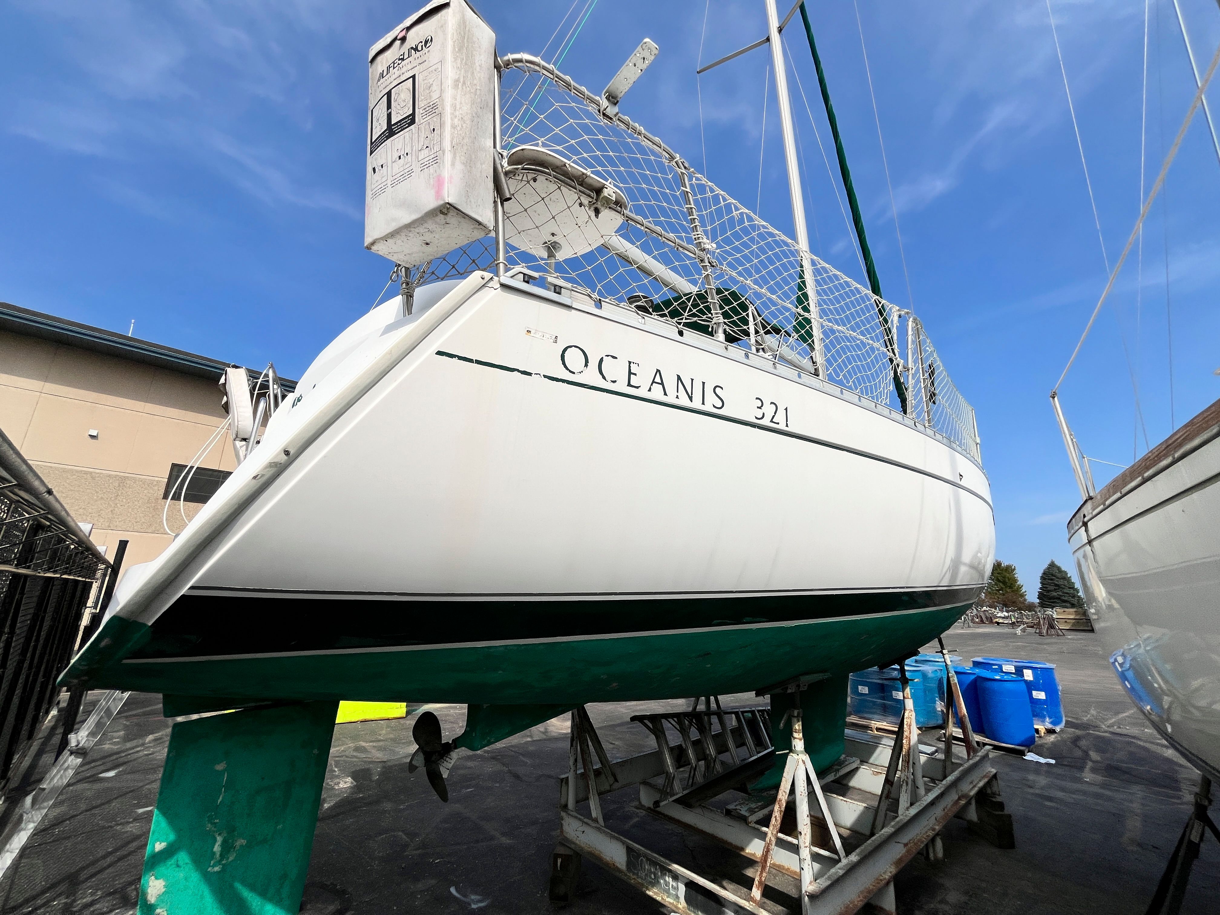1995 Beneteau Oceanis 321 - 12