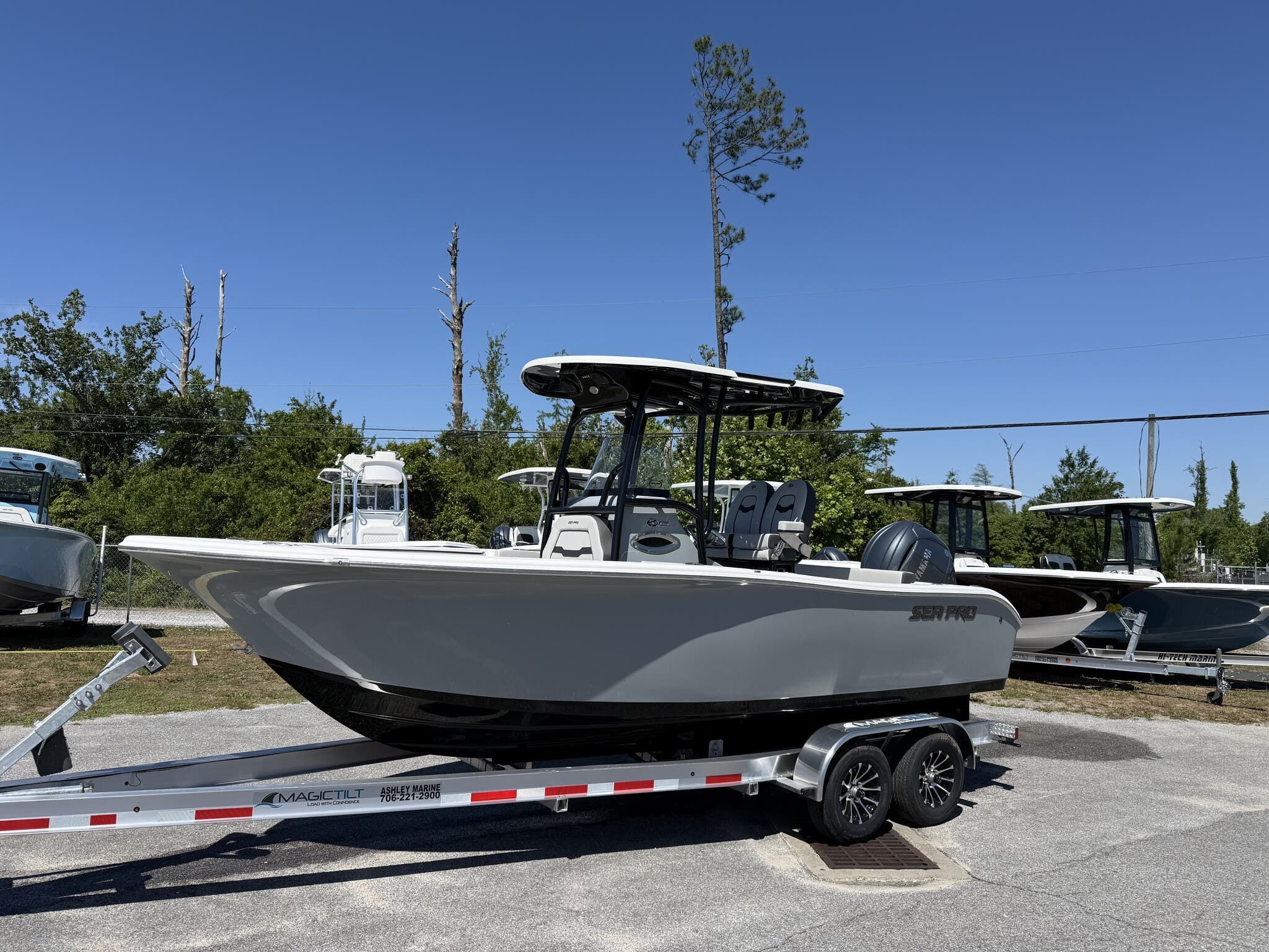 2026 Sea Pro 222 Center Console