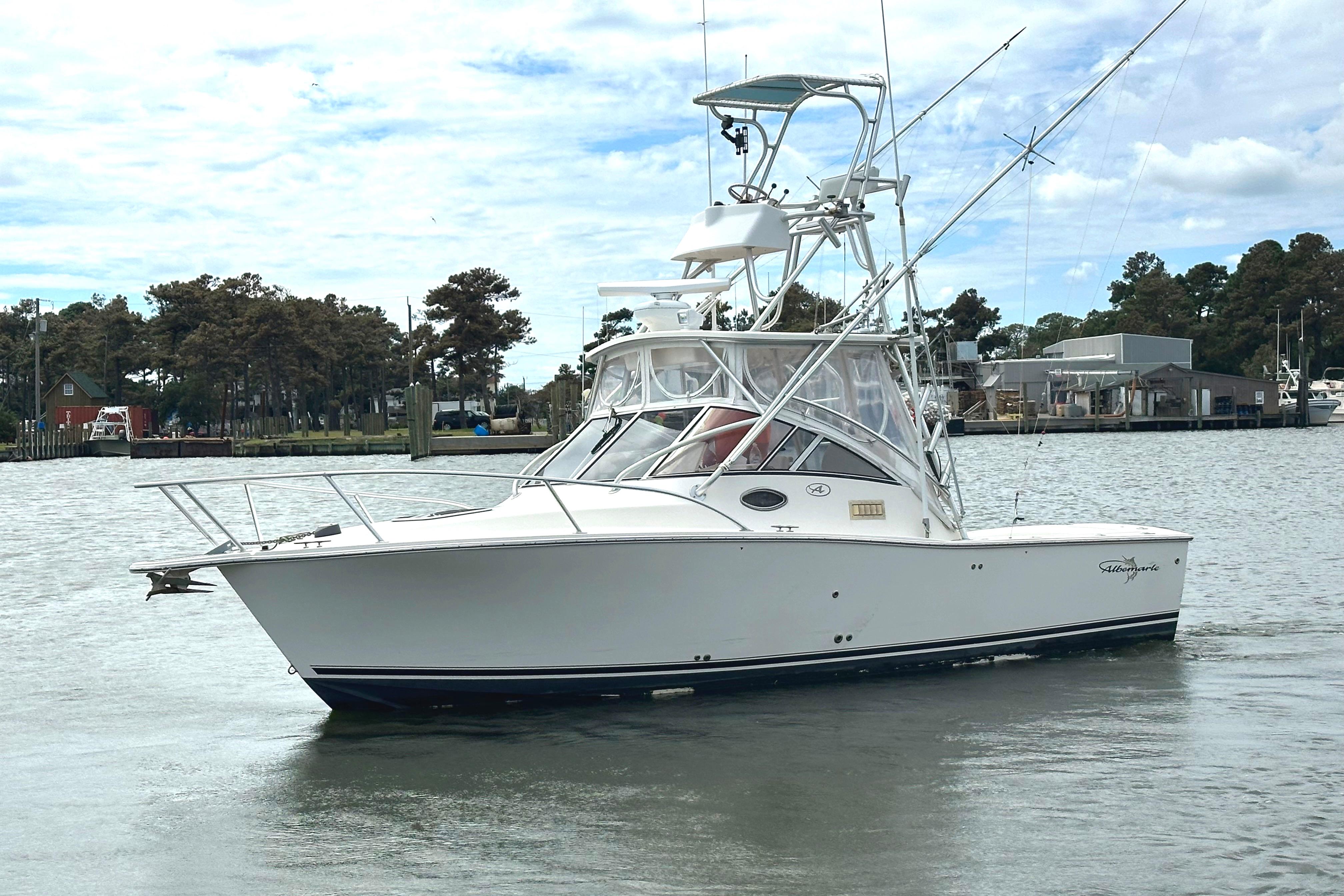 2003 Albemarle 27 Express