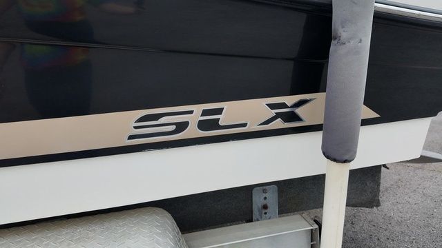 2015 Sea Ray SLX 250 - 10