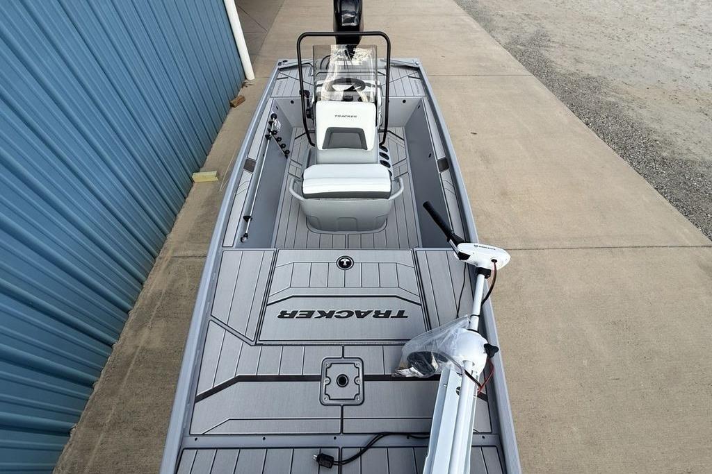 2026 Tracker Bass Tracker Classic CC boat with sleek design and modern features.