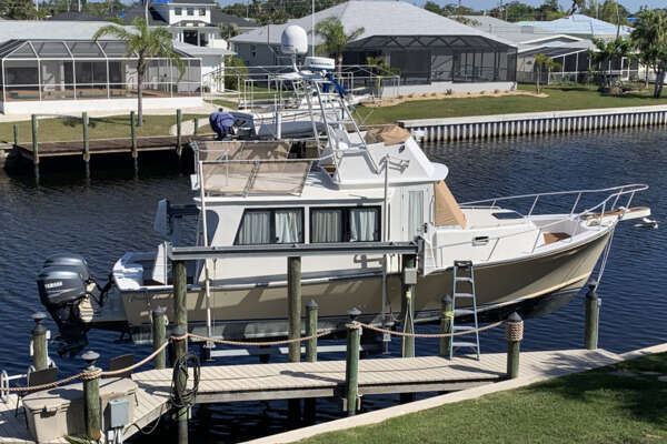 2006 Crusader Boats