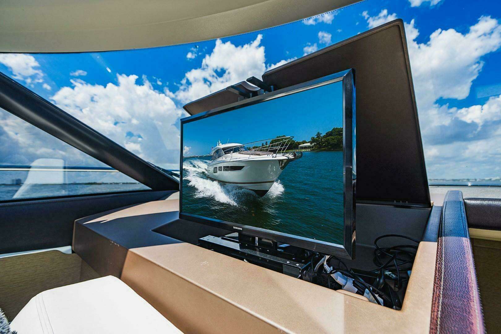 2018 Prestige 500S - Image 36