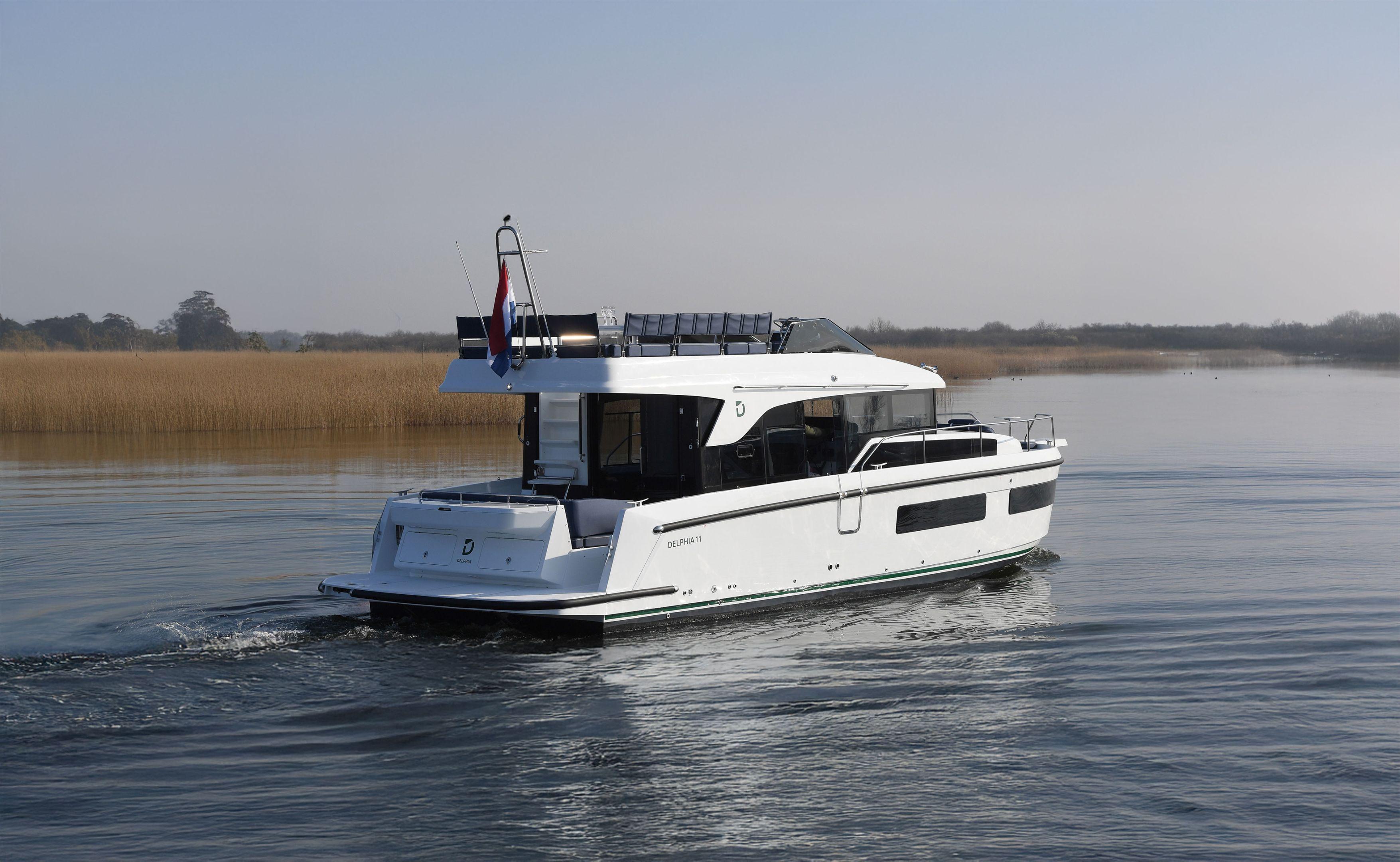 2026 Delphia D11 Flybridge
