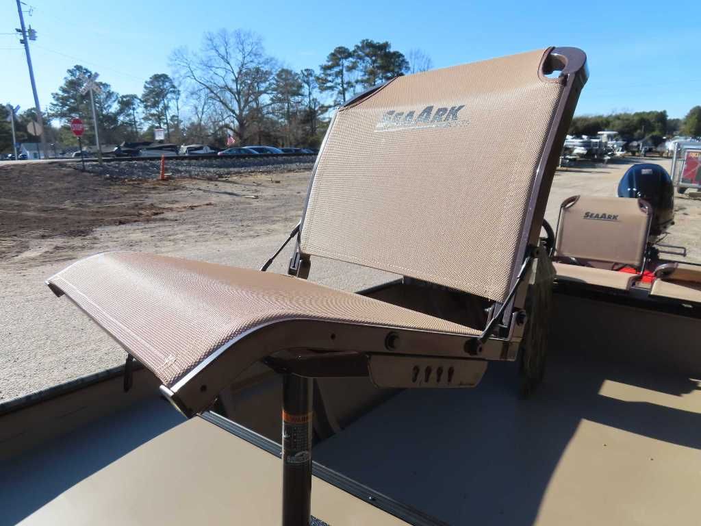 2026 SeaArk 1648 Special Suzuki 30 Trailer - 12