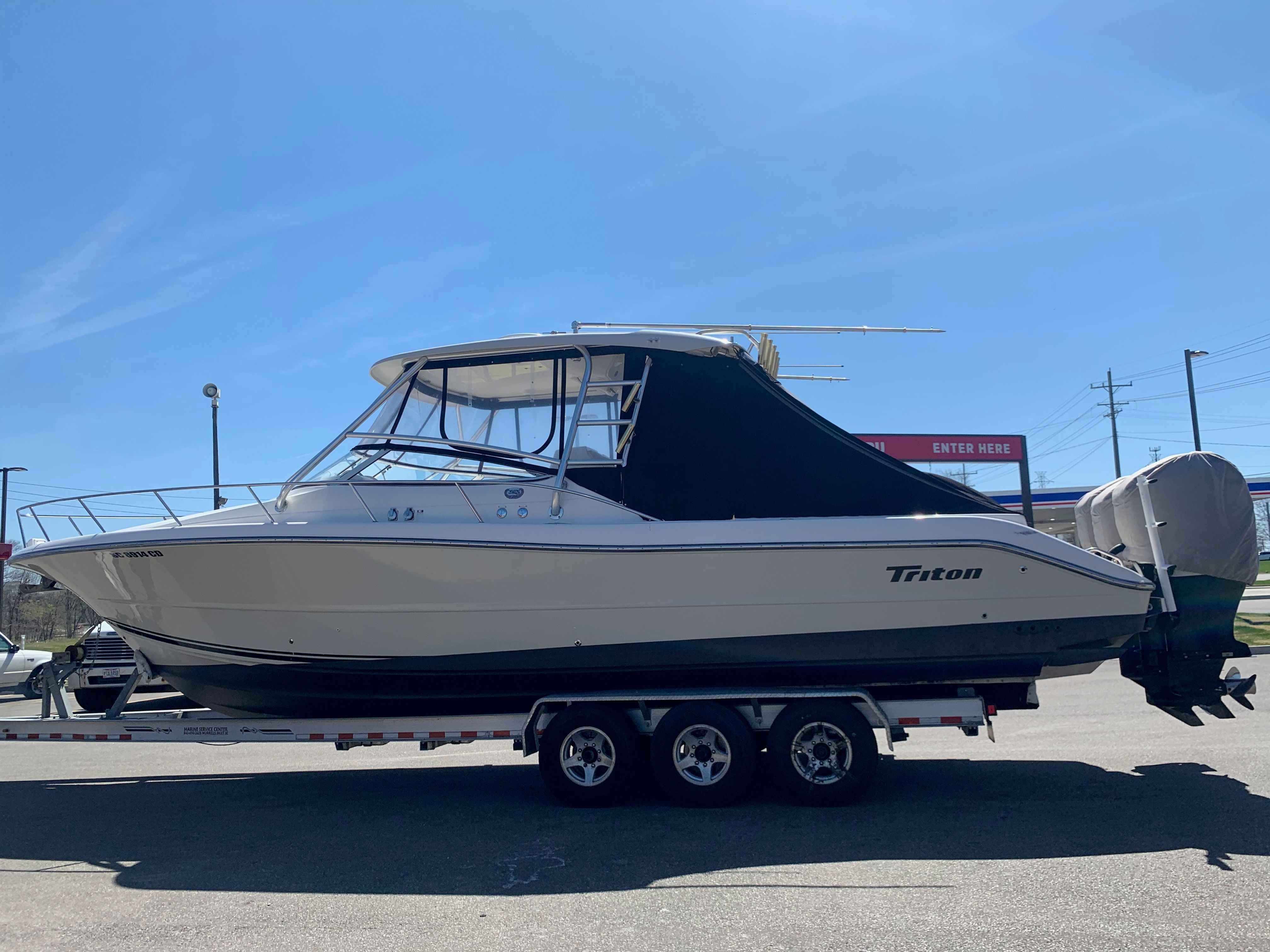 2007 Triton 351 Express
