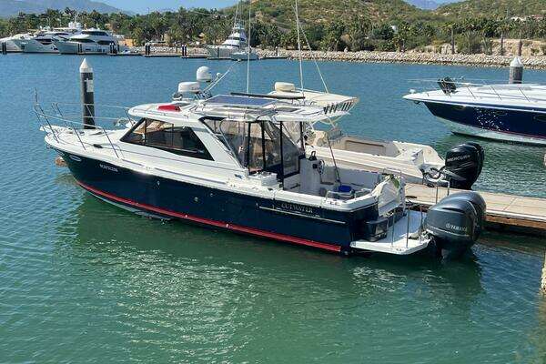 2017 Cutwater C-302 Sport Coupe