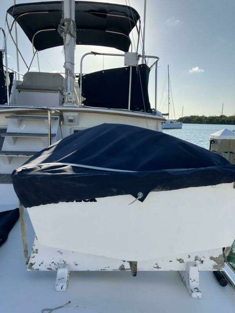 1989 Grand Banks 36 - Image 3