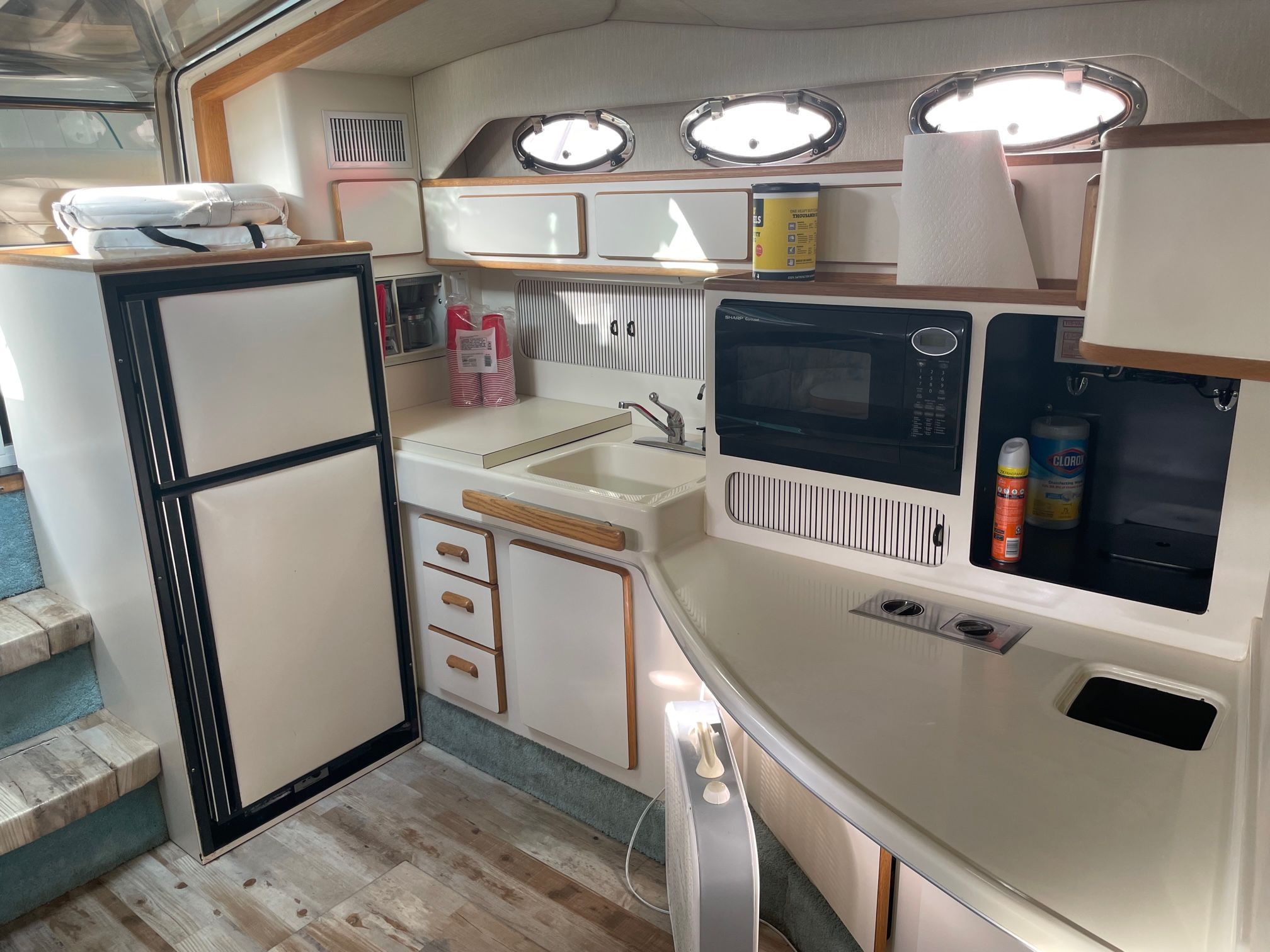 1994 Sea Ray 400 Express Cruiser - 10