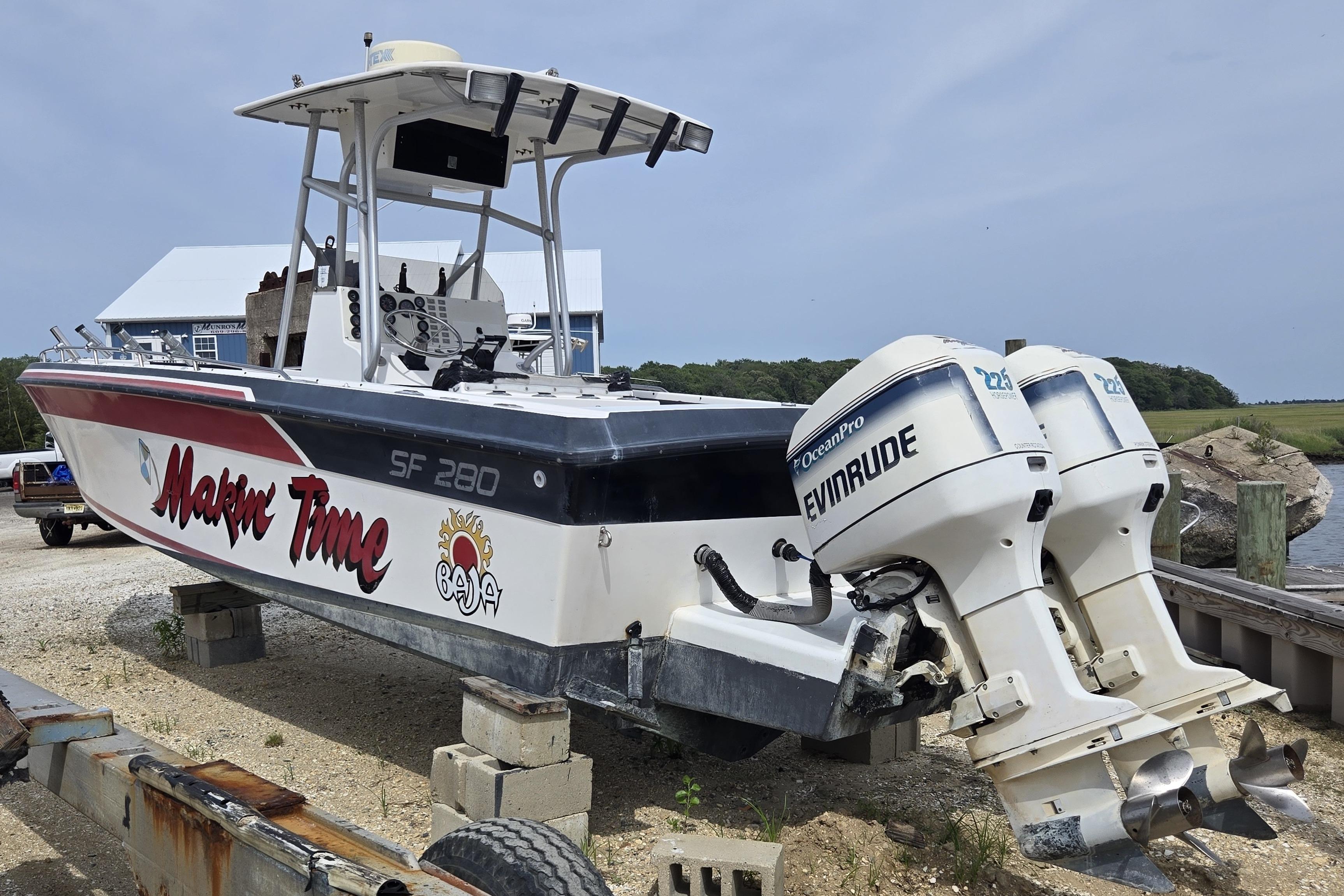 1988 Baja 280 Sportfish