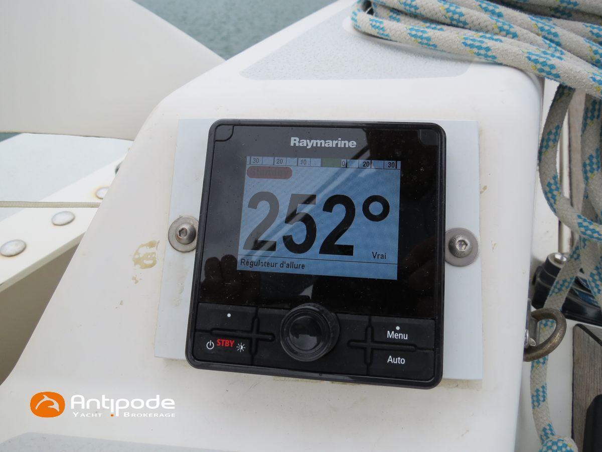 2007 Dragonfly 35 - 61