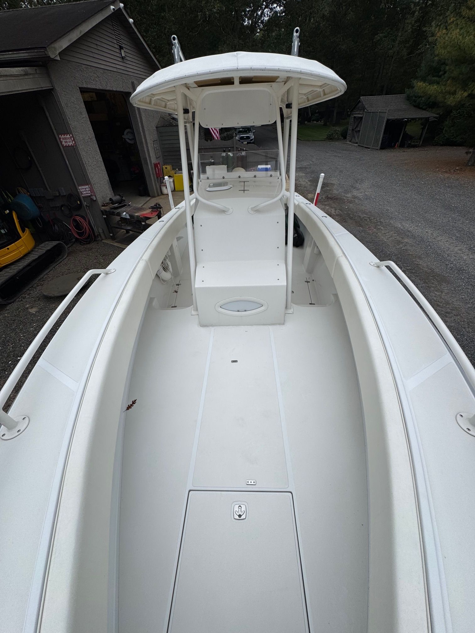 2000 Jupiter 27' Cuddy Cabin - 6