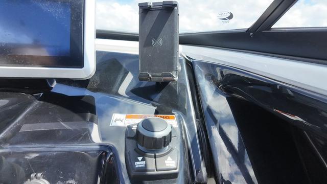 2024 Yamaha Boats 252XE - 23