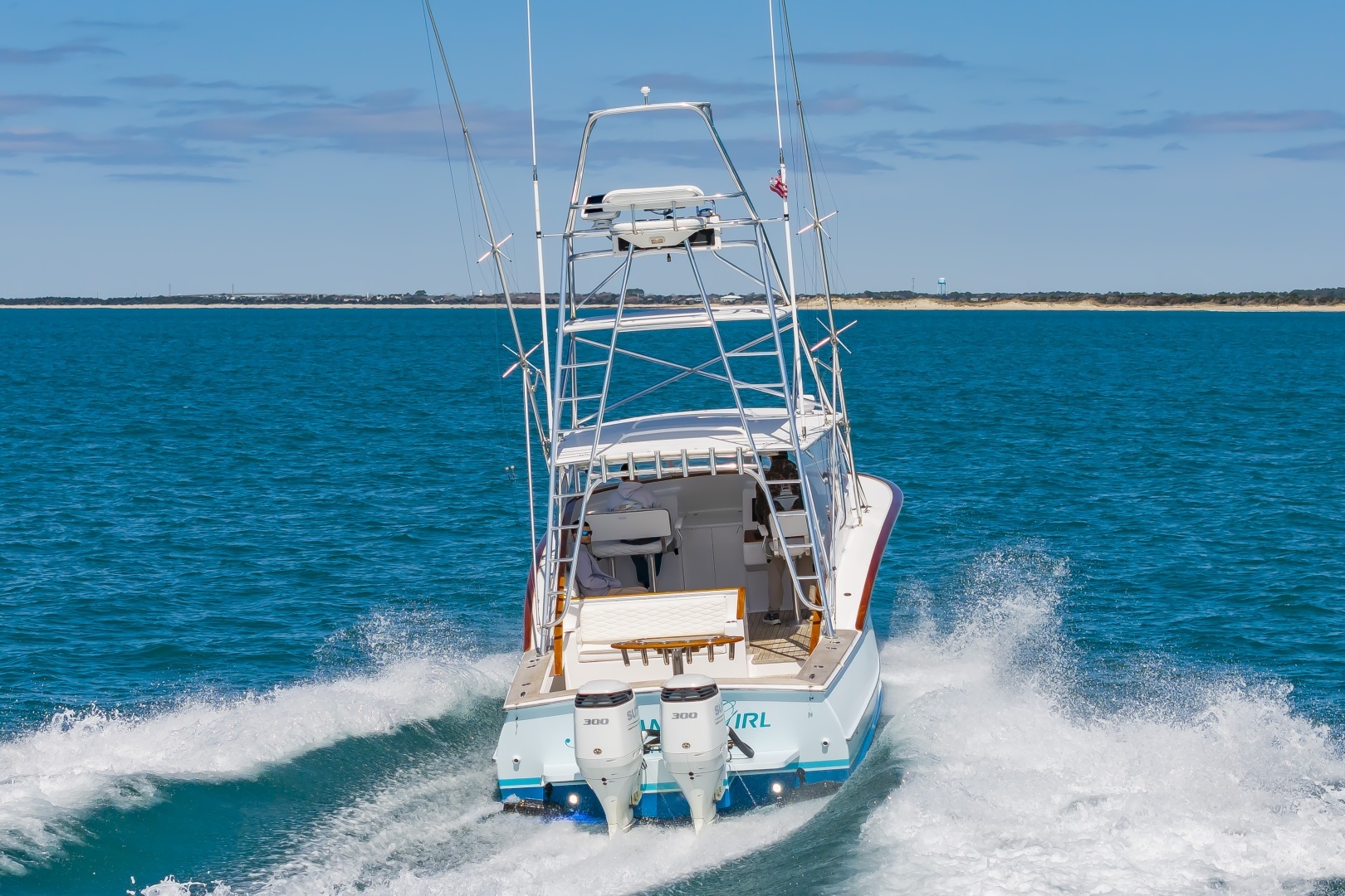 2009 Custom Carolina 36 Express - Image 9