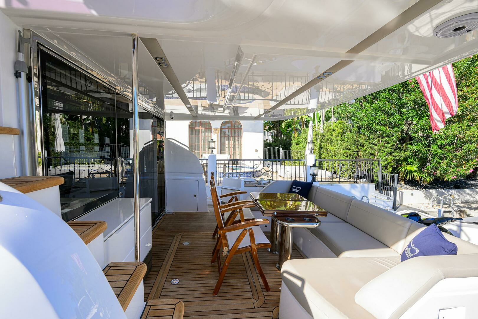 2021 Princess F70 - Image 7