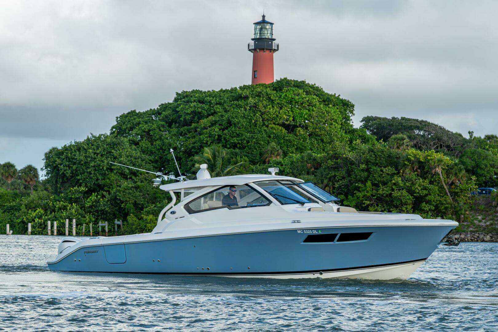 2019 Pursuit 365DC - Image 54