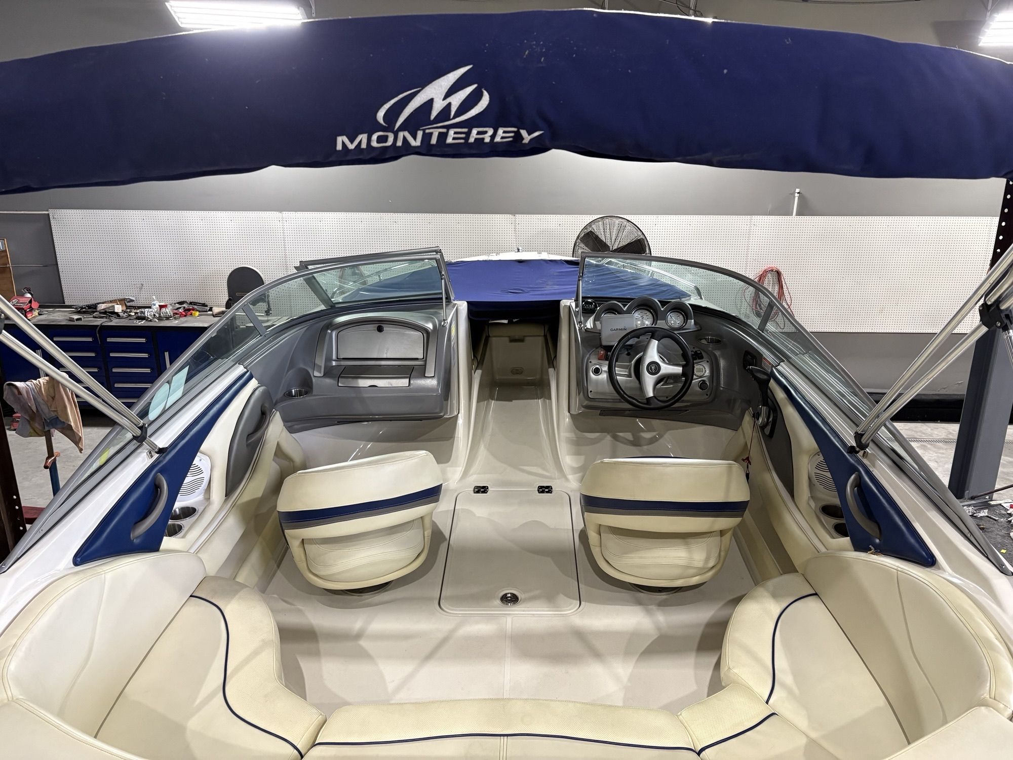 2006 Monterey 214FS - 3