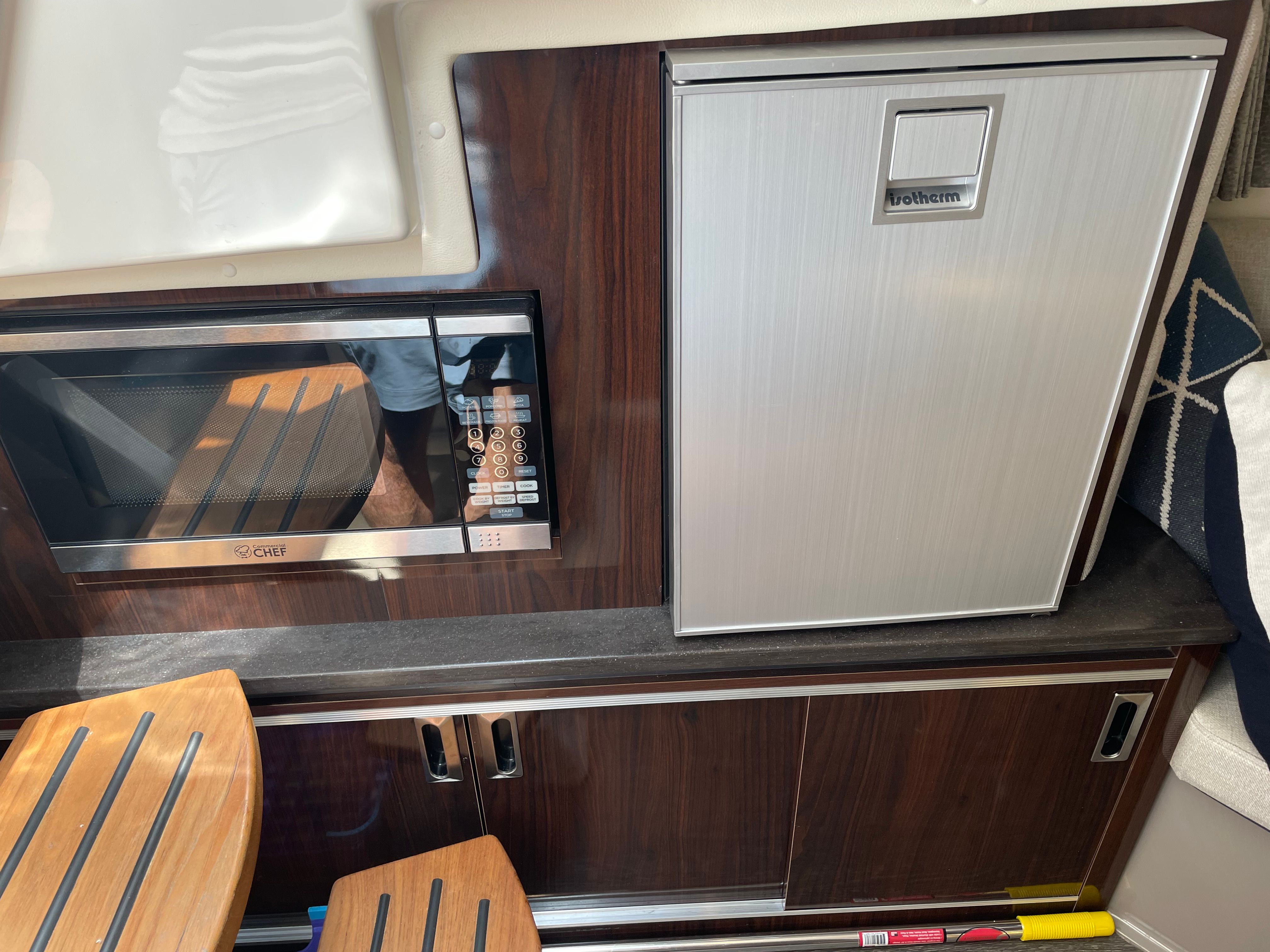 2020 Sea Ray Sundancer 320 - 30