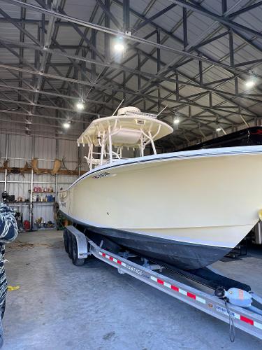 2010 Regulator 29 Forward Seating - 3