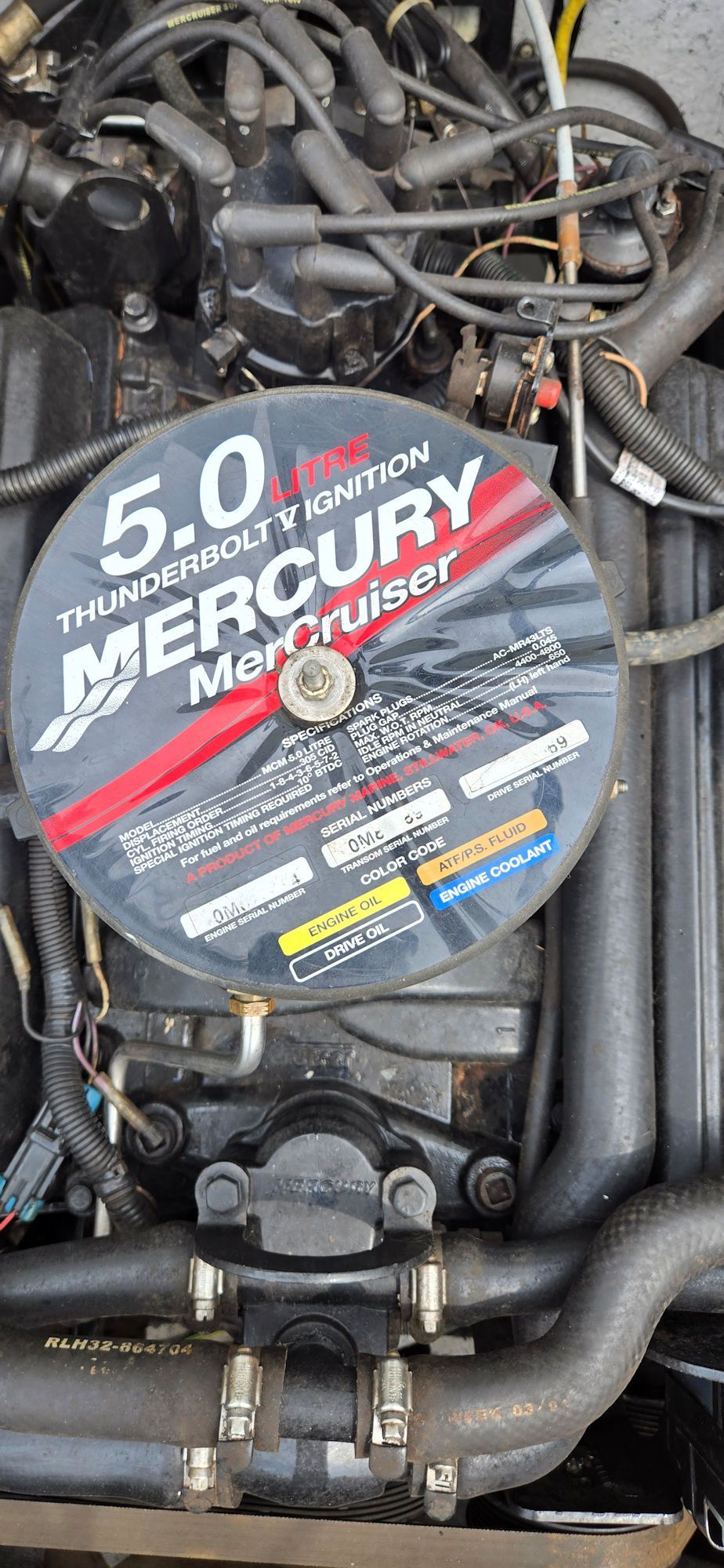 Mercury MerCruiser 5.0L engine in 2004 Bayliner B210 Classic.