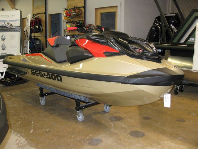 2025 Sea-Doo RXP-X 325
