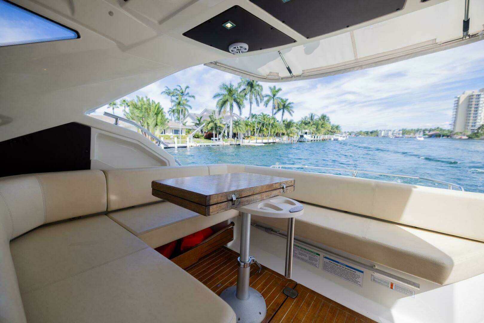 2014 Cranchi M 44 HT - Image 7