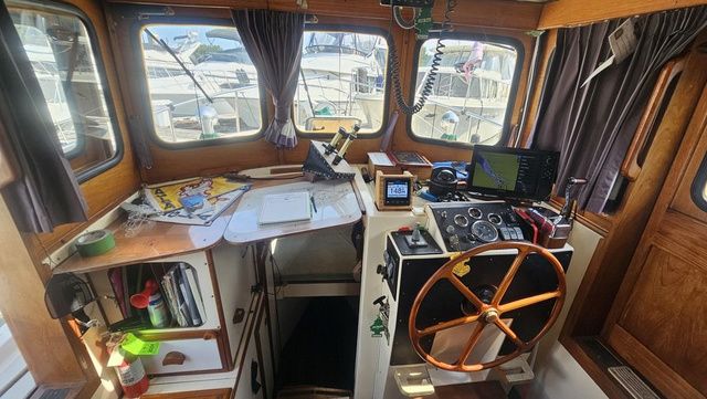 1982 Nordic Tug 26 - 14