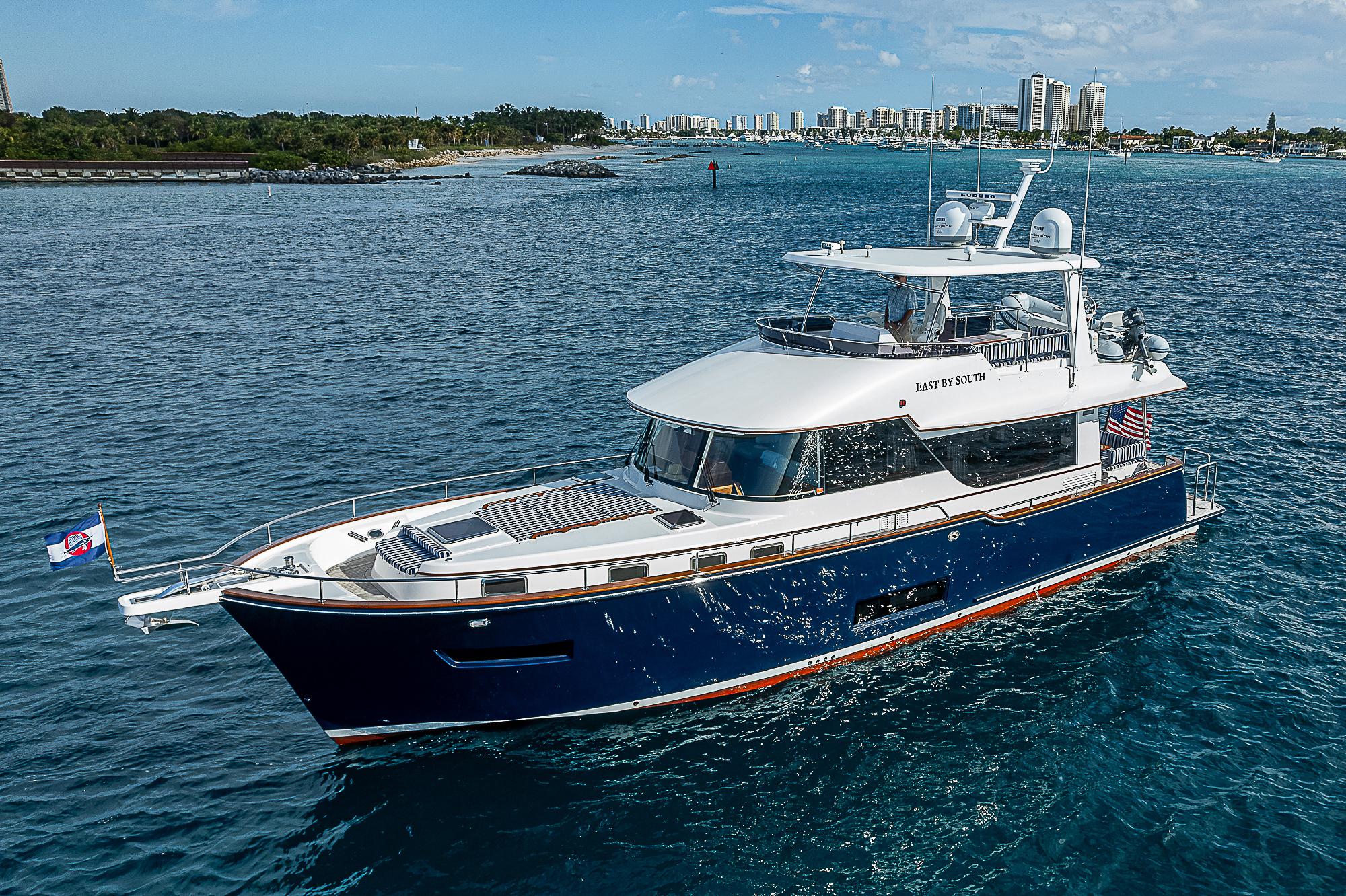 2022 Summit 54 Motoryacht