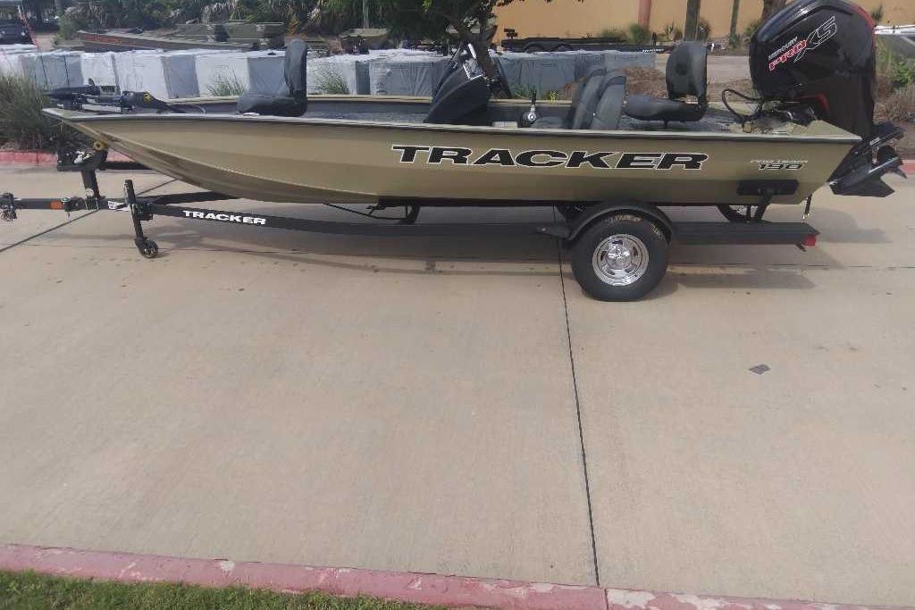 2026 Tracker Pro Team 190