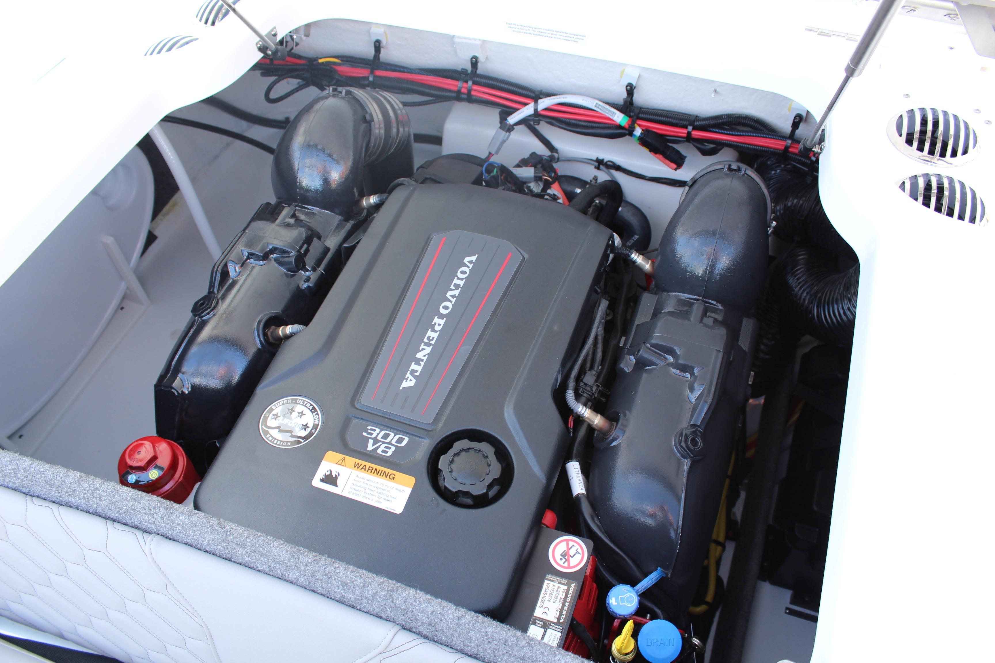 2026 Four Winns H4 boat engine compartment with Volvo Penta 300 V8 engine.