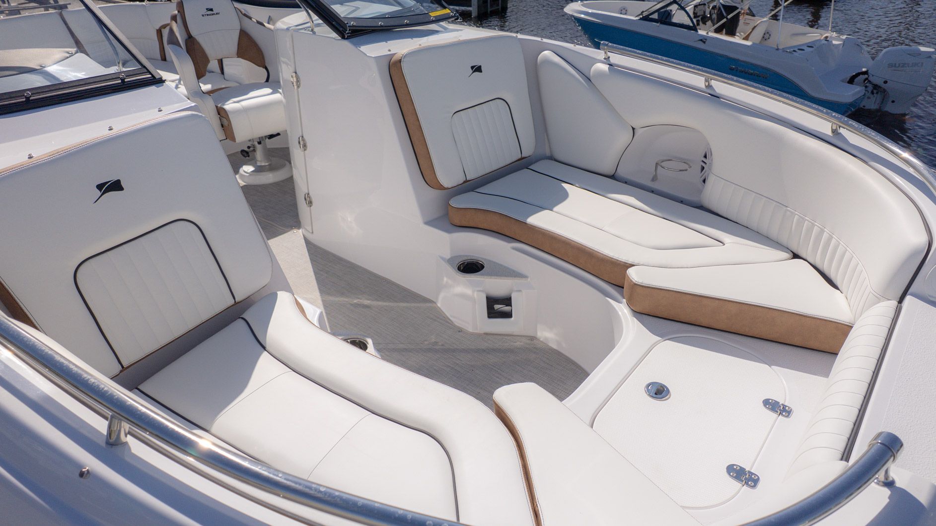 2026 Stingray 231 DC - 20