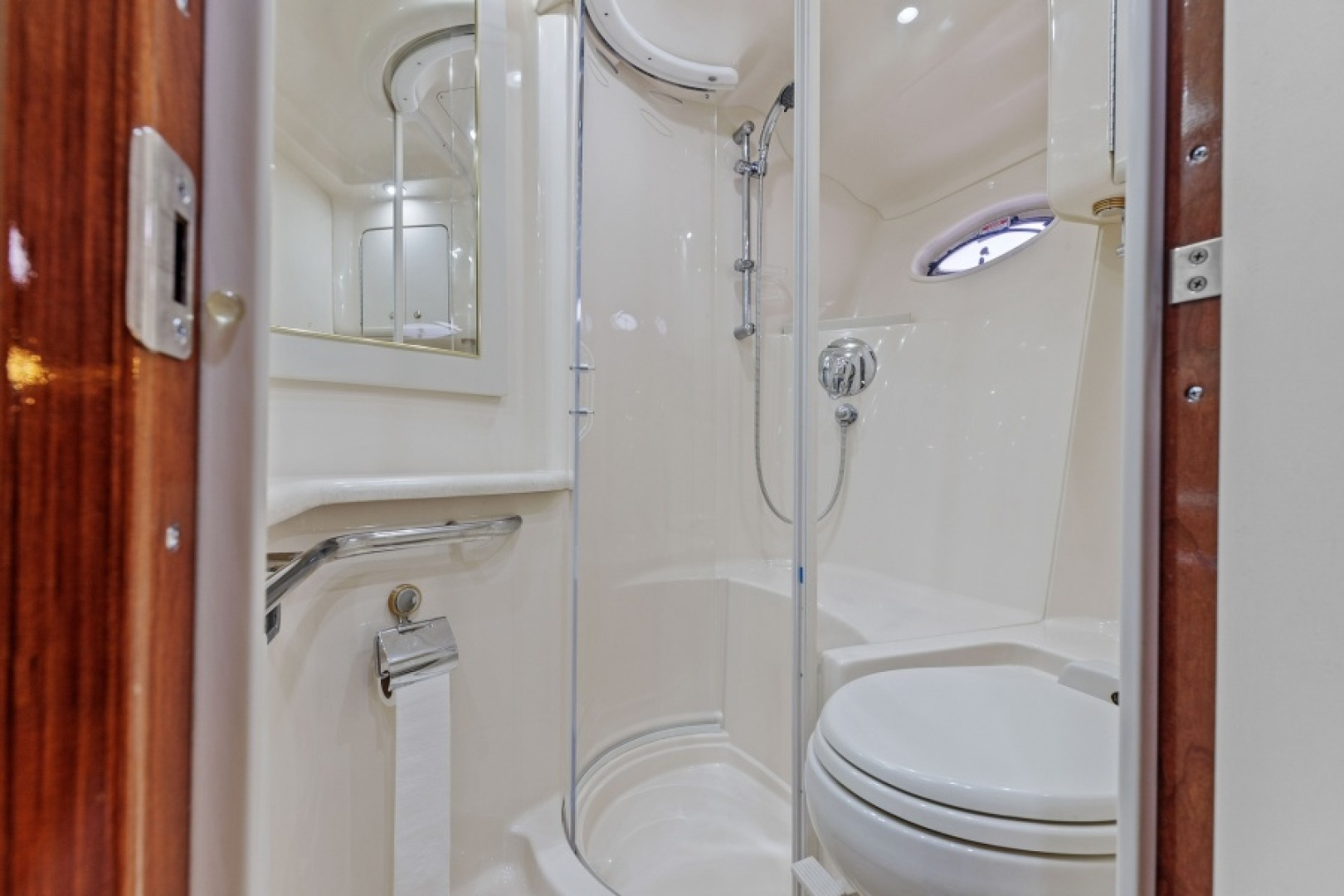2002 Sea Ray 550 Sundancer - Image 24