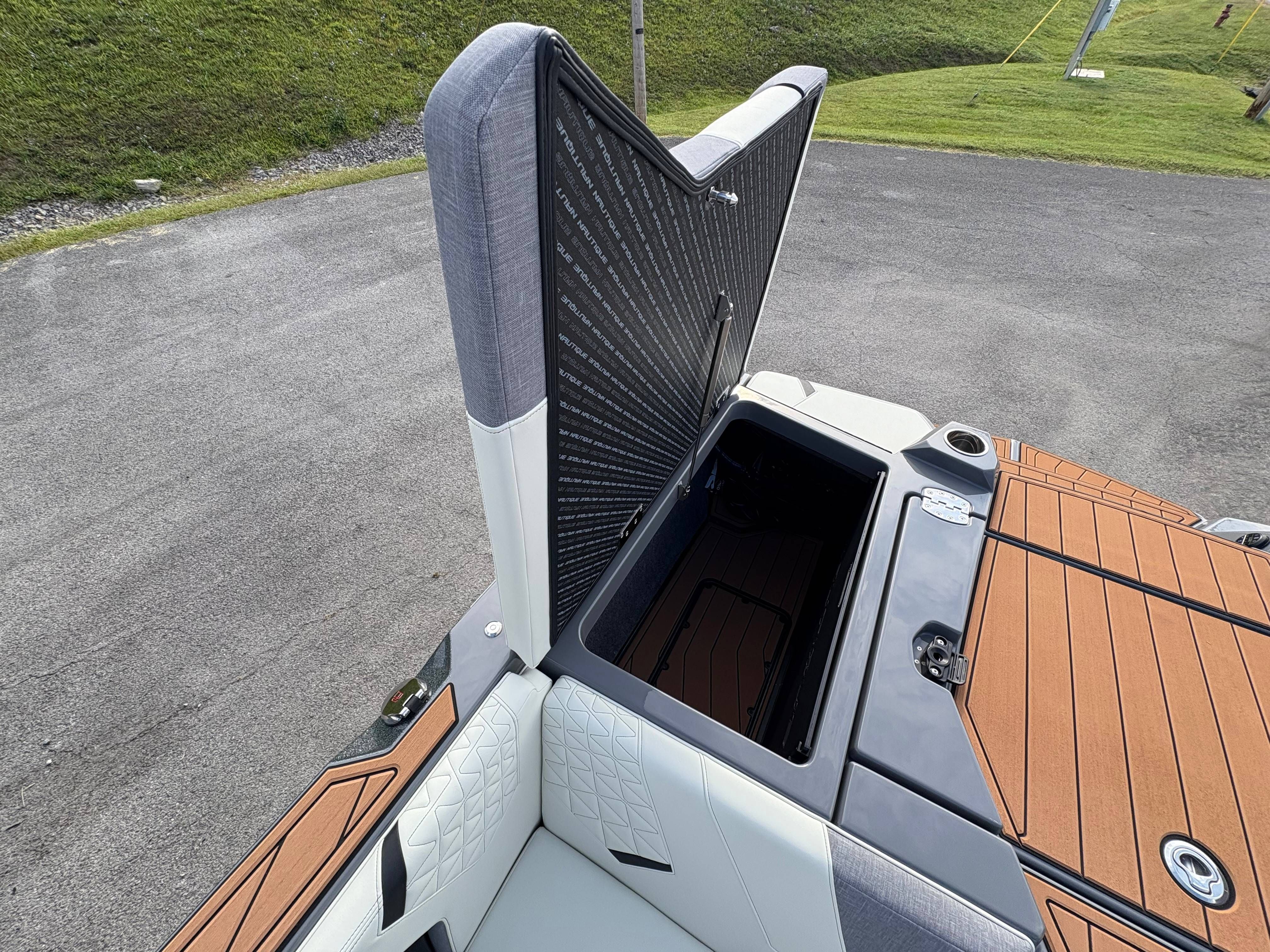2026 Nautique GS24 - 58