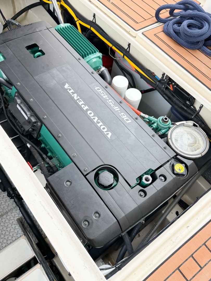 2022 Ranger Tugs R-43 CB - Image 158