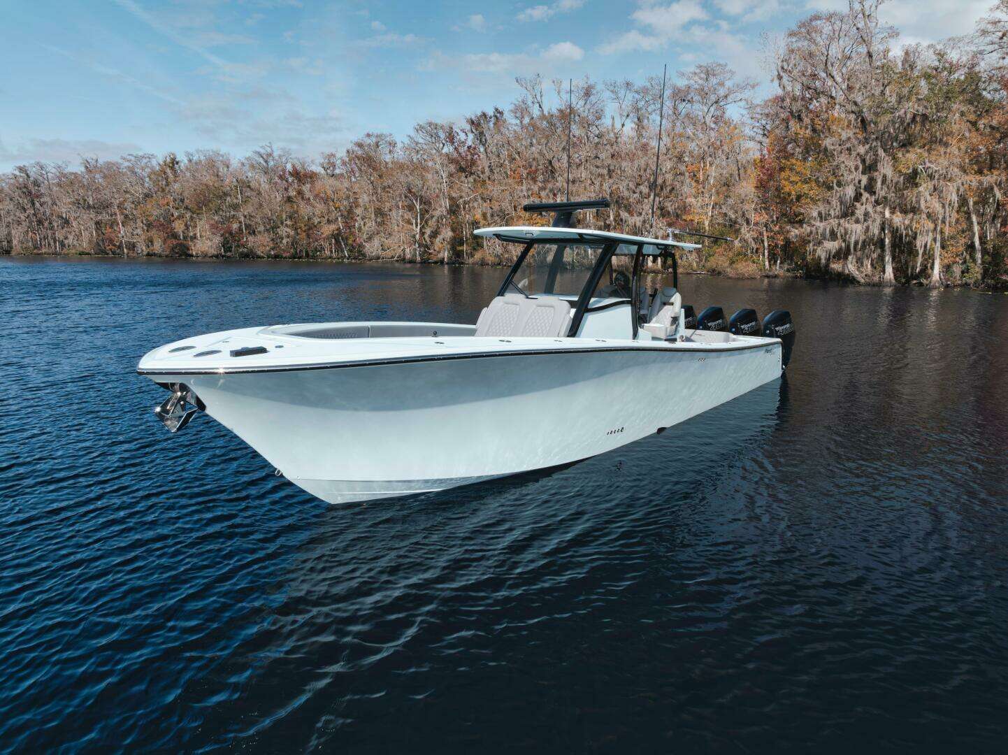 2026 Front Runner 39 Center Console - Image 6