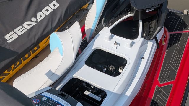 2025 Yamaha WaveRunner VX Limited - 3