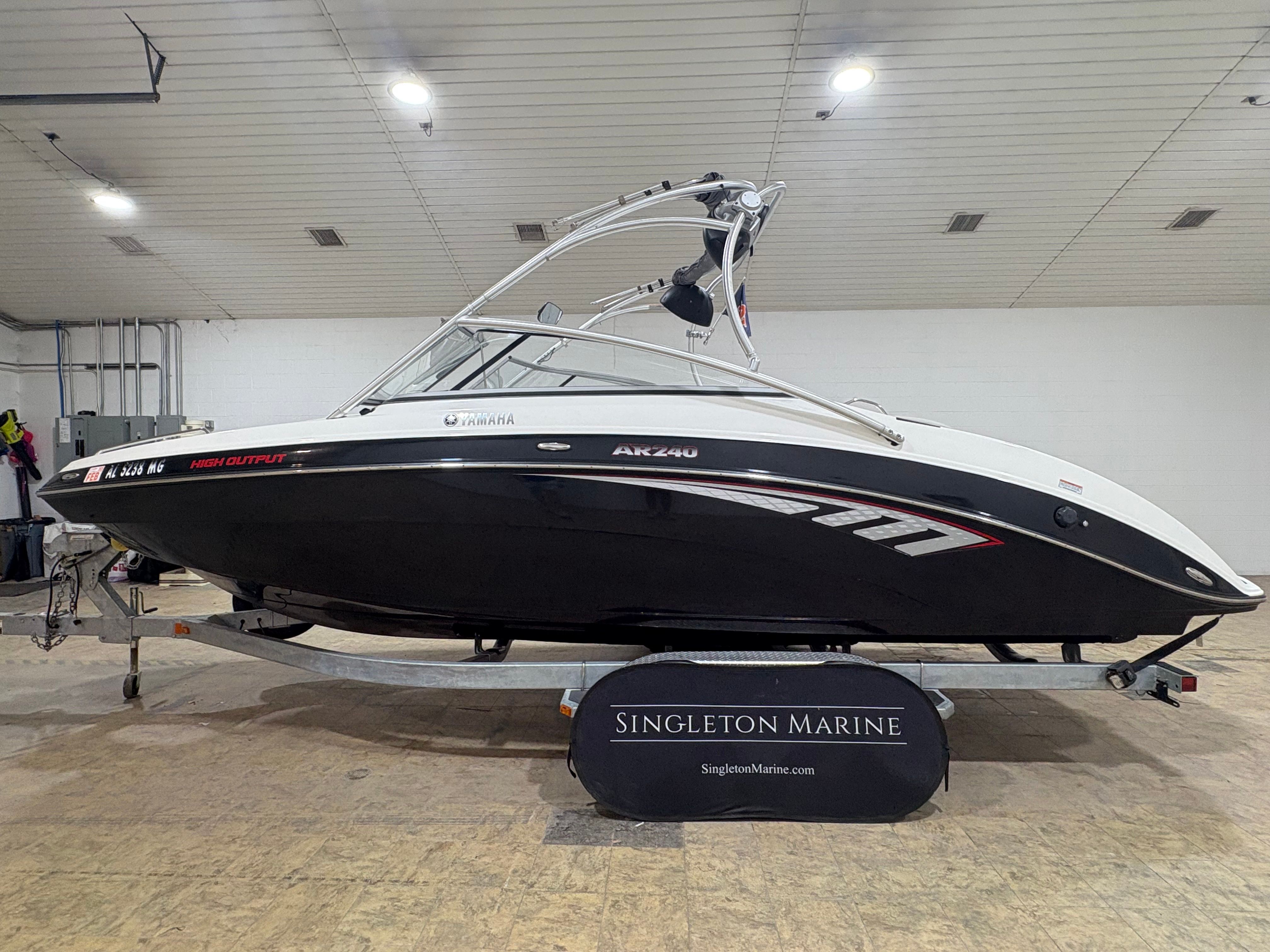 2011 Yamaha Boats AR240