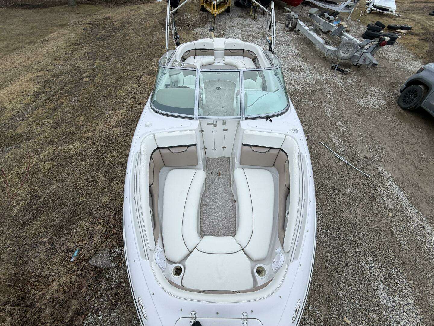 2005 Four Winns 250 Horizon - Image 10