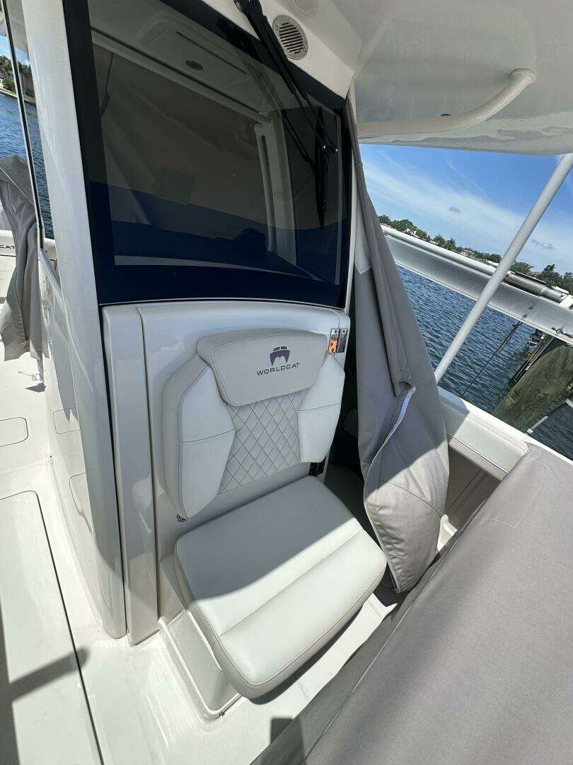 2024 World Cat 280CCX - Image 25