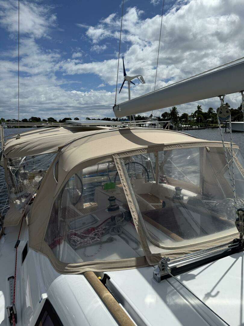 2012 Beneteau 43 - Image 24