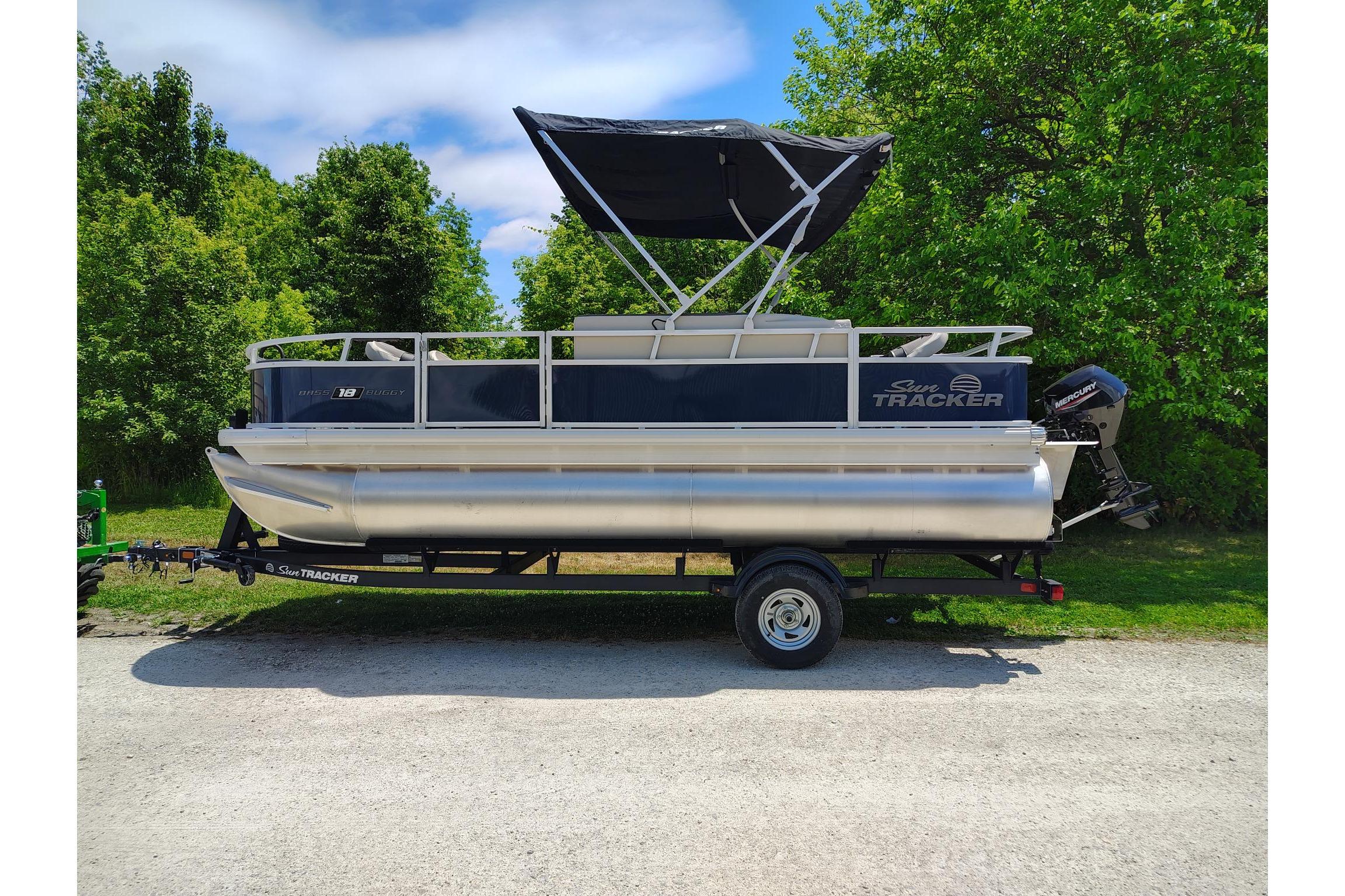 2026 Sun Tracker Bass Buggy 18 DLX