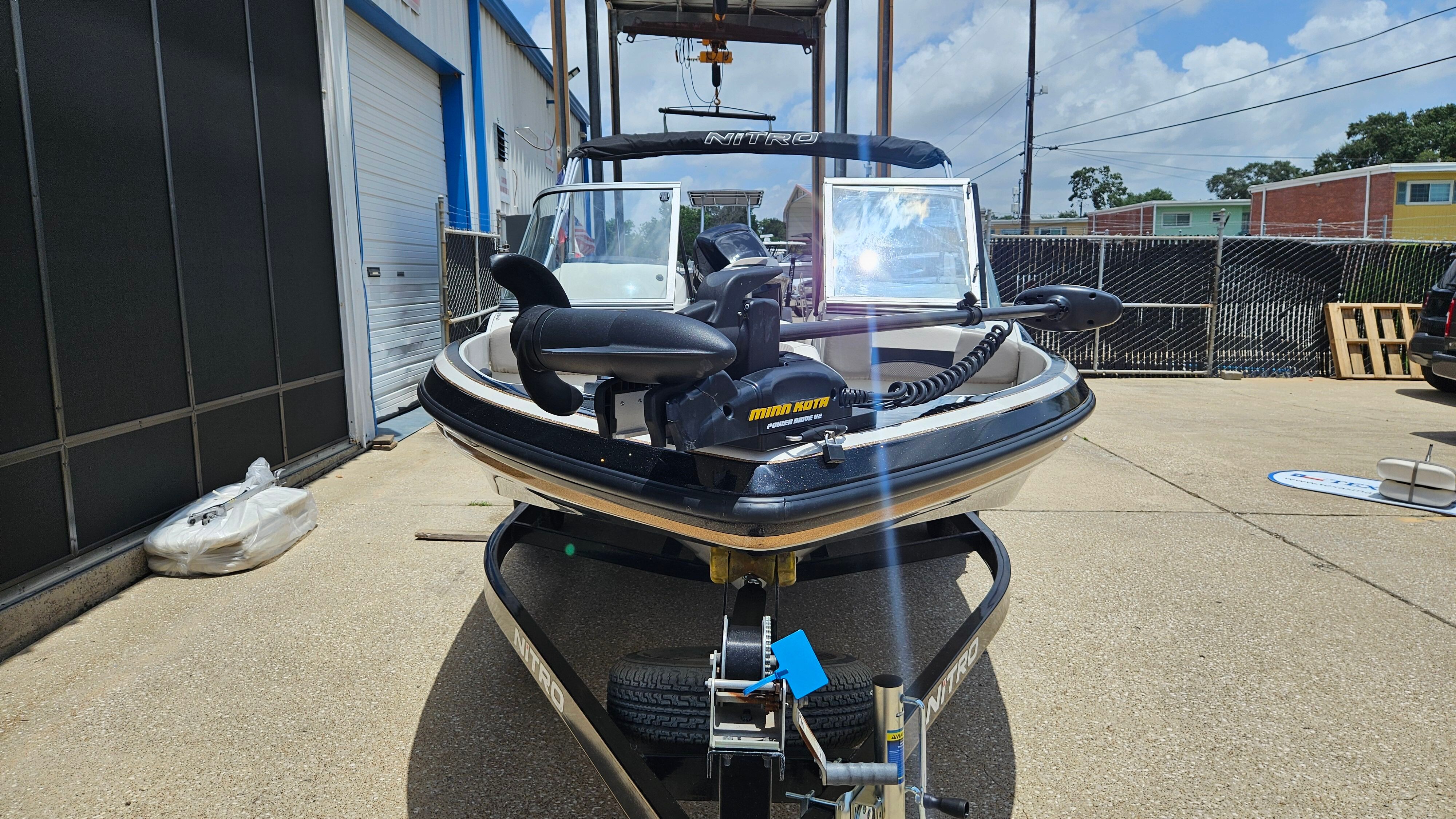 2013 NITRO Z7 SPORT - Image 3